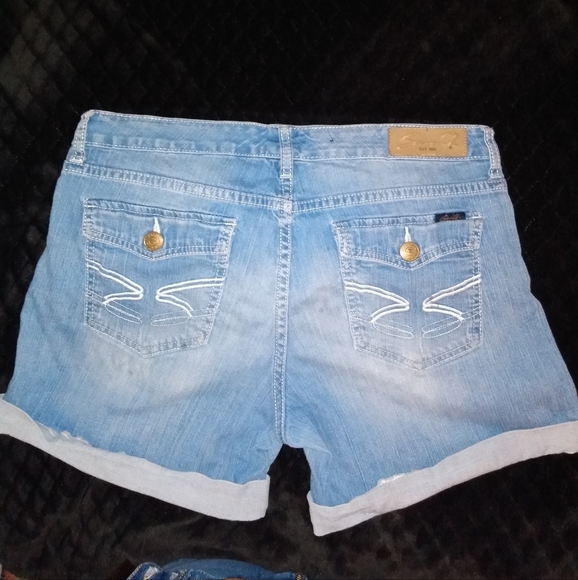 Seven7 Denim Shorts Women's Size 12 - Picture 1 of 4